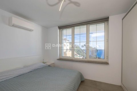 Villa till salu i Lloret de Mar, Girona, Spanien 4 sovrum, 609 kvm. Nr. 182664 - foto 27
