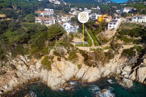 Villa till salu i Lloret de Mar, Girona, Spanien 4 sovrum, 609 kvm. Nr. 182664 - foto 3