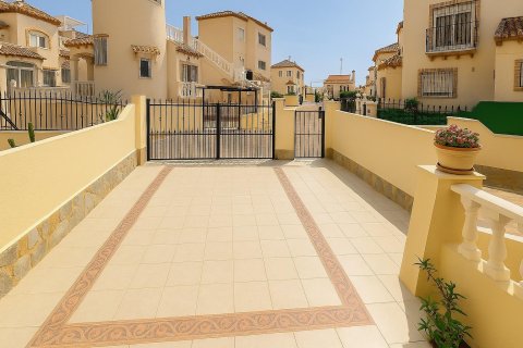 Kaupunkipientalo myytävänä La Florida, Alicante, Espanja, 2 makuuhuonetta, 91 m2 No. 142820 - kuva 9