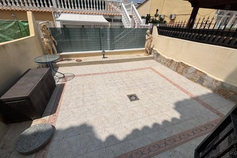 Kaupunkipientalo myytävänä La Florida, Alicante, Espanja, 2 makuuhuonetta, 91 m2 No. 142820 - kuva 7