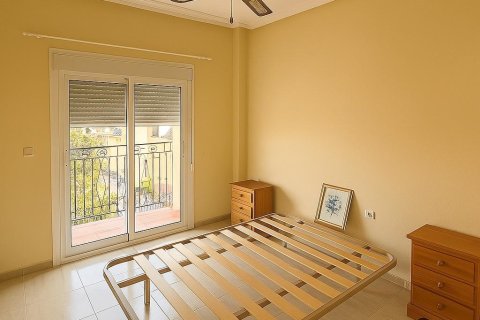 Kaupunkipientalo myytävänä La Florida, Alicante, Espanja, 2 makuuhuonetta, 91 m2 No. 142820 - kuva 5