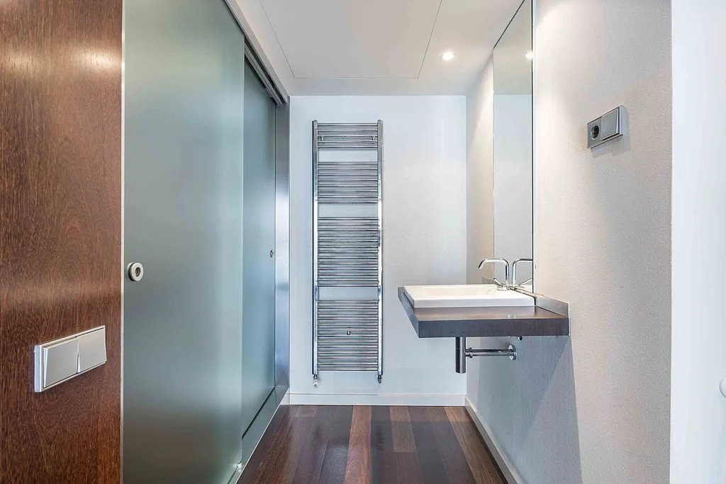 Apartamento en Barcelona, España 3 dormitorios, 132 m2 No. 142824