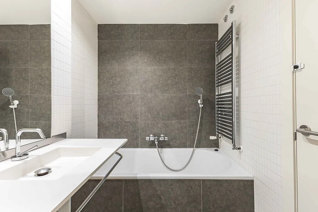 Apartamento en Barcelona, España 3 dormitorios, 132 m2 No. 142824