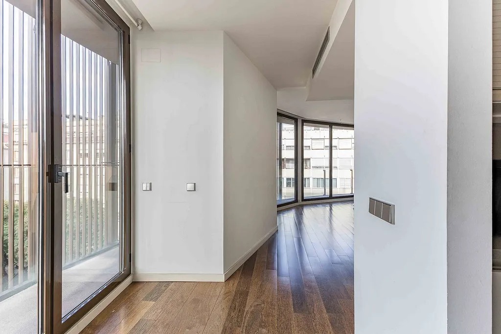 Apartamento en Barcelona, España 3 dormitorios, 132 m2 No. 142824