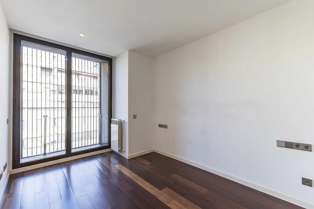 Apartamento en Barcelona, España 3 dormitorios, 132 m2 No. 142824