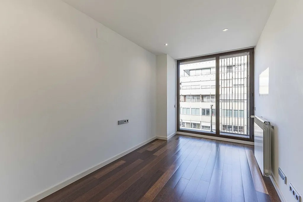 Apartamento en Barcelona, España 3 dormitorios, 132 m2 No. 142824