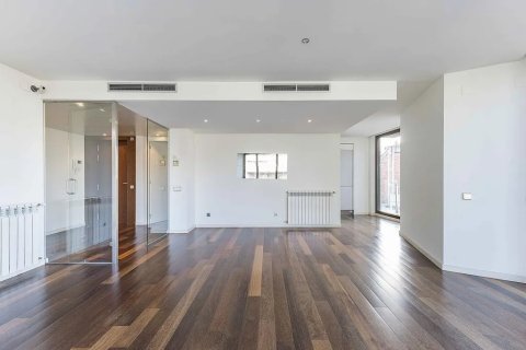 Appartamento in vendita a Barcelona, Spagna 3 camere da letto, 132 mq. N° 142824 - foto 6