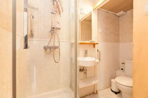 Appartamento in vendita a Barcelona, Spagna 4 camere da letto, 110 mq. N° 142822 - foto 12