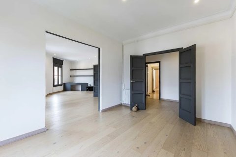 Appartamento in vendita a Barcelona, Spagna 4 camere da letto, 160 mq. N° 142825 - foto 1