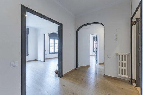 Appartamento in vendita a Barcelona, Spagna 4 camere da letto, 160 mq. N° 142825 - foto 3