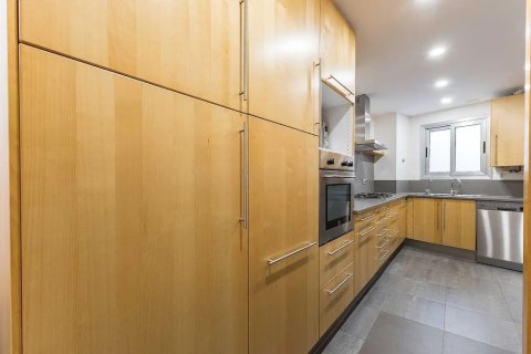 Appartamento in vendita a Barcelona, Spagna 4 camere da letto, 160 mq. N° 142825 - foto 26