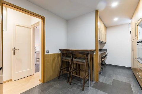 Appartamento in vendita a Barcelona, Spagna 4 camere da letto, 160 mq. N° 142825 - foto 21