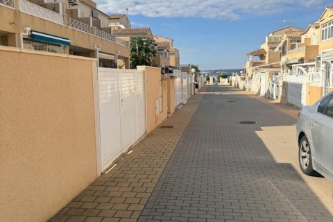Kamienica w Torrevieja, Alicante, Hiszpania 3 sypialnie,  nr 142819 – zdjęcie 17