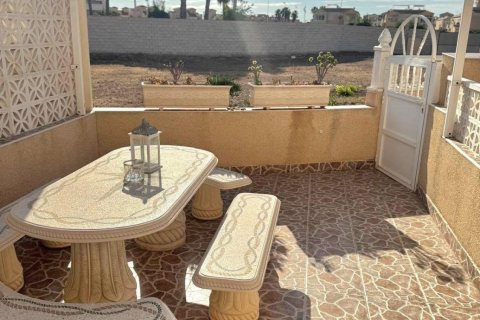 Kamienica w Torrevieja, Alicante, Hiszpania 3 sypialnie,  nr 142819 – zdjęcie 3