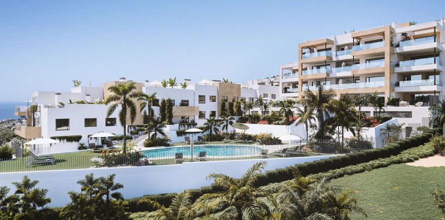 Apartment Benalmadena, Malaga, Spain 2 bedrooms, 102 sq.m. No. 135570