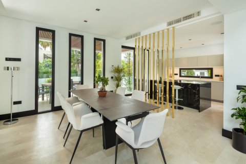 Villa till salu Marbella, Malaga, Spanien 5 sovrum, 470 kvm. Nr. 135568 - foto 6