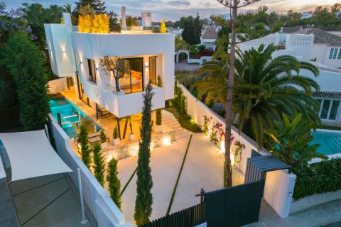 Villa till salu Marbella, Malaga, Spanien 5 sovrum, 470 kvm. Nr. 135568 - foto 28
