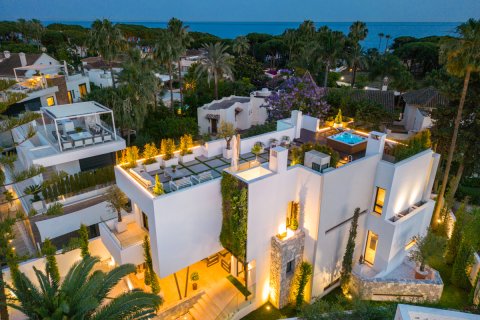 Villa till salu Marbella, Malaga, Spanien 5 sovrum, 470 kvm. Nr. 135568 - foto 2