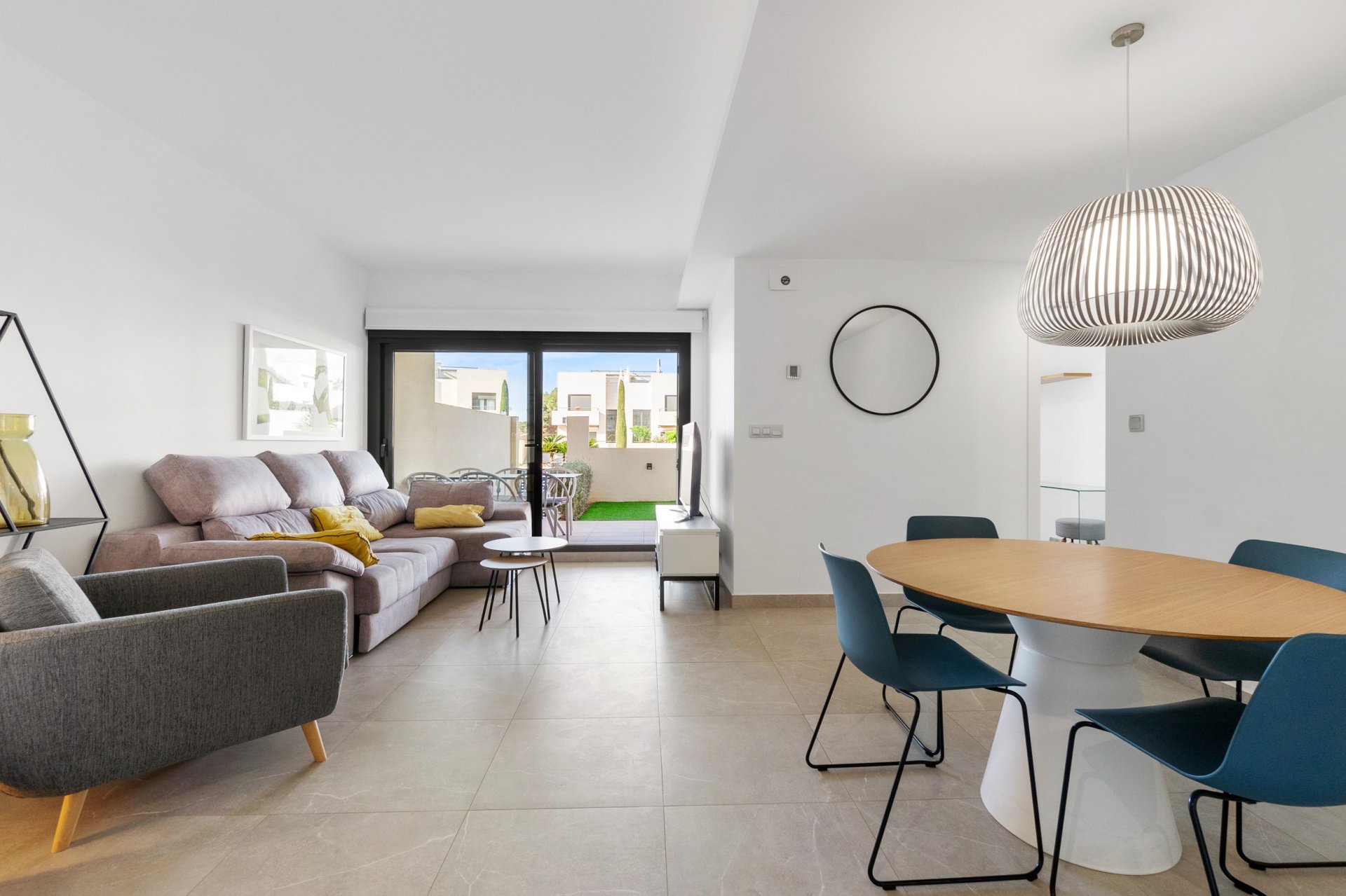 Apartament w Orihuela, Alicante, Hiszpania 2 sypialnie, 80 mkw. nr 155215