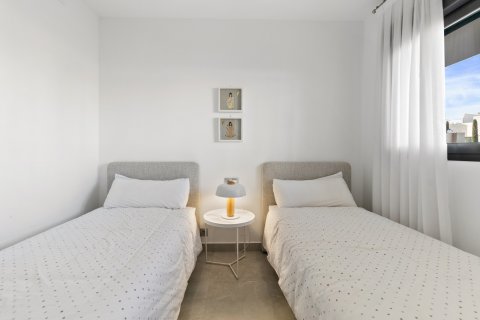 Продажа квартиры в Аликанте, Испания 2 спальни, 80м2 №155215 - фото 13