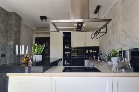 Radhus till salu i Calpe, Alicante, Spanien 4 sovrum, 250 kvm. Nr. 140371 - foto 11