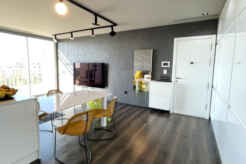 Wohnung zum Verkauf in Alicante, Spanien 2 Schlafzimmer,  Nr. 140370 - Foto 2