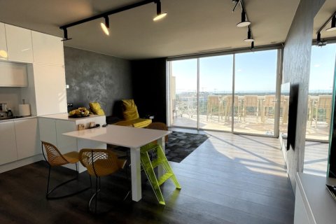 Wohnung zum Verkauf in Alicante, Spanien 2 Schlafzimmer,  Nr. 140370 - Foto 4