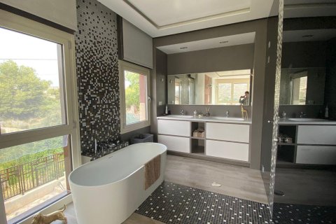 Kamienica w El Campello, Alicante, Hiszpania 3 sypialnie, 500 mkw. nr 140372 – zdjęcie 5