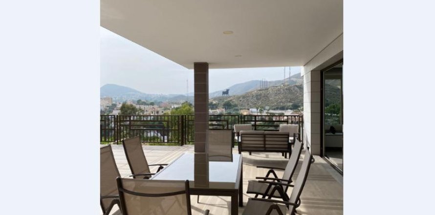 Kamienica w El Campello, Alicante, Hiszpania 3 sypialnie, 500 mkw. nr 140372