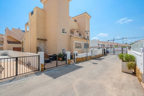 Villetta a schiera in vendita a San Miguel de Salinas, Alicante, Spagna 3 camere da letto, N° 193134 - foto 2