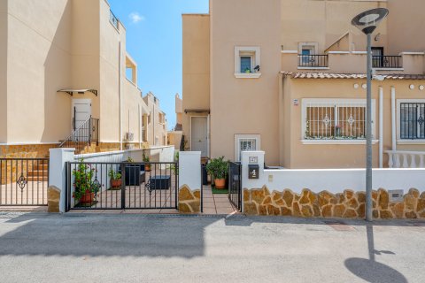 Villetta a schiera a San Miguel de Salinas, Alicante, Spagna 3 camere da letto, N° 193134