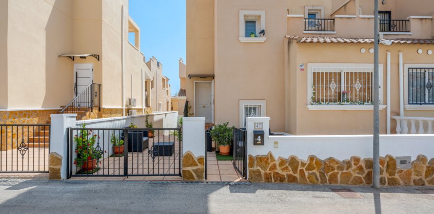 Villetta a schiera a San Miguel de Salinas, Alicante, Spagna 3 camere da letto, N° 193134