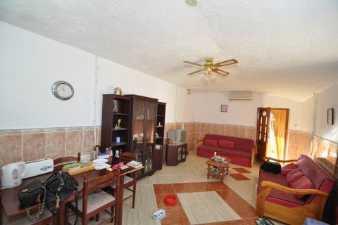 Villa zum Verkauf in Pinoso, Alicante, Spanien 8 Schlafzimmer, 450 m2 Nr. 193135 - Foto 13