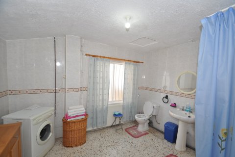 Villa zum Verkauf in Pinoso, Alicante, Spanien 8 Schlafzimmer, 450 m2 Nr. 193135 - Foto 12