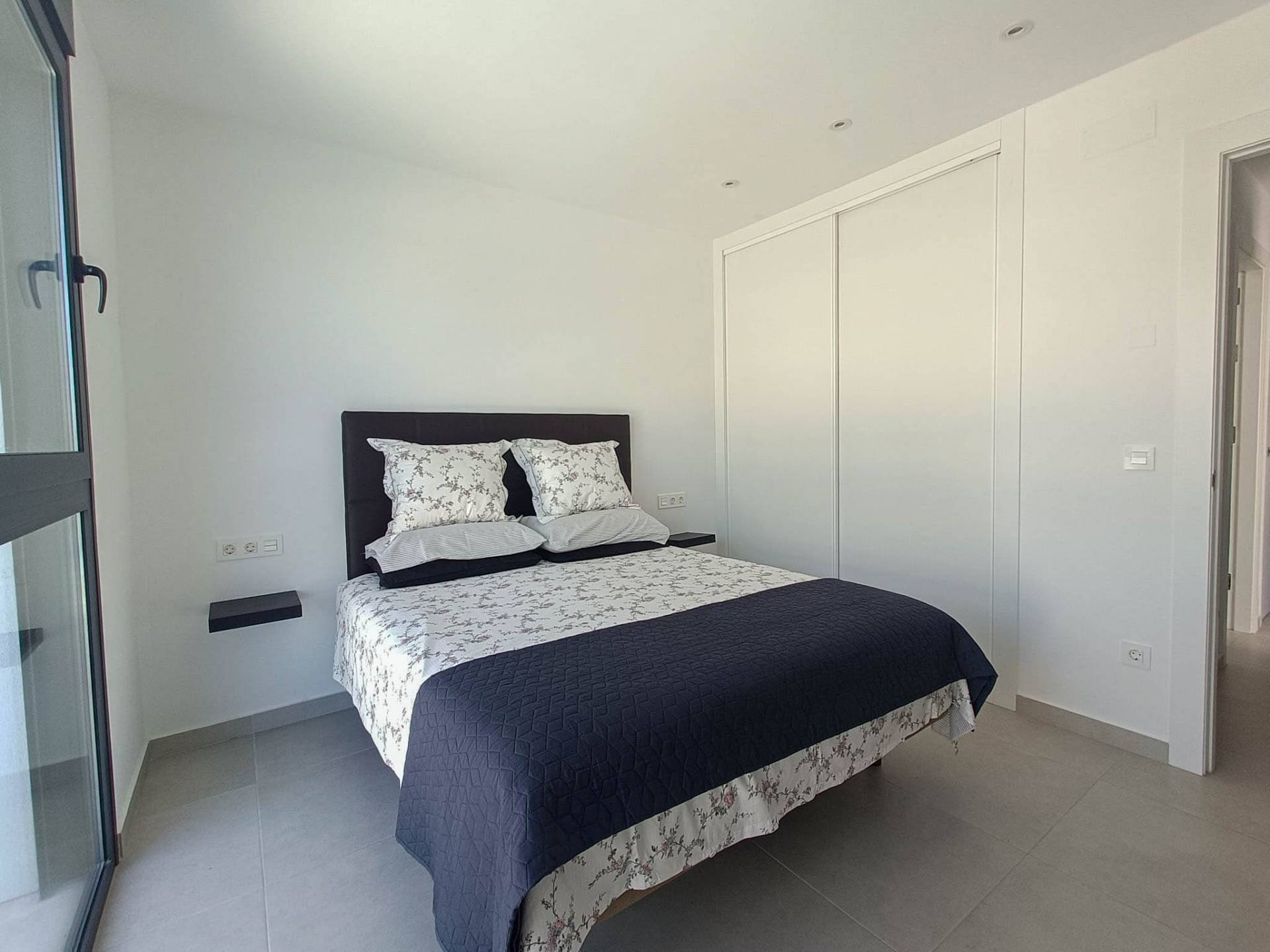 Villa en Rojales, Alicante, España 5 dormitorios, 214 m2 No. 193136