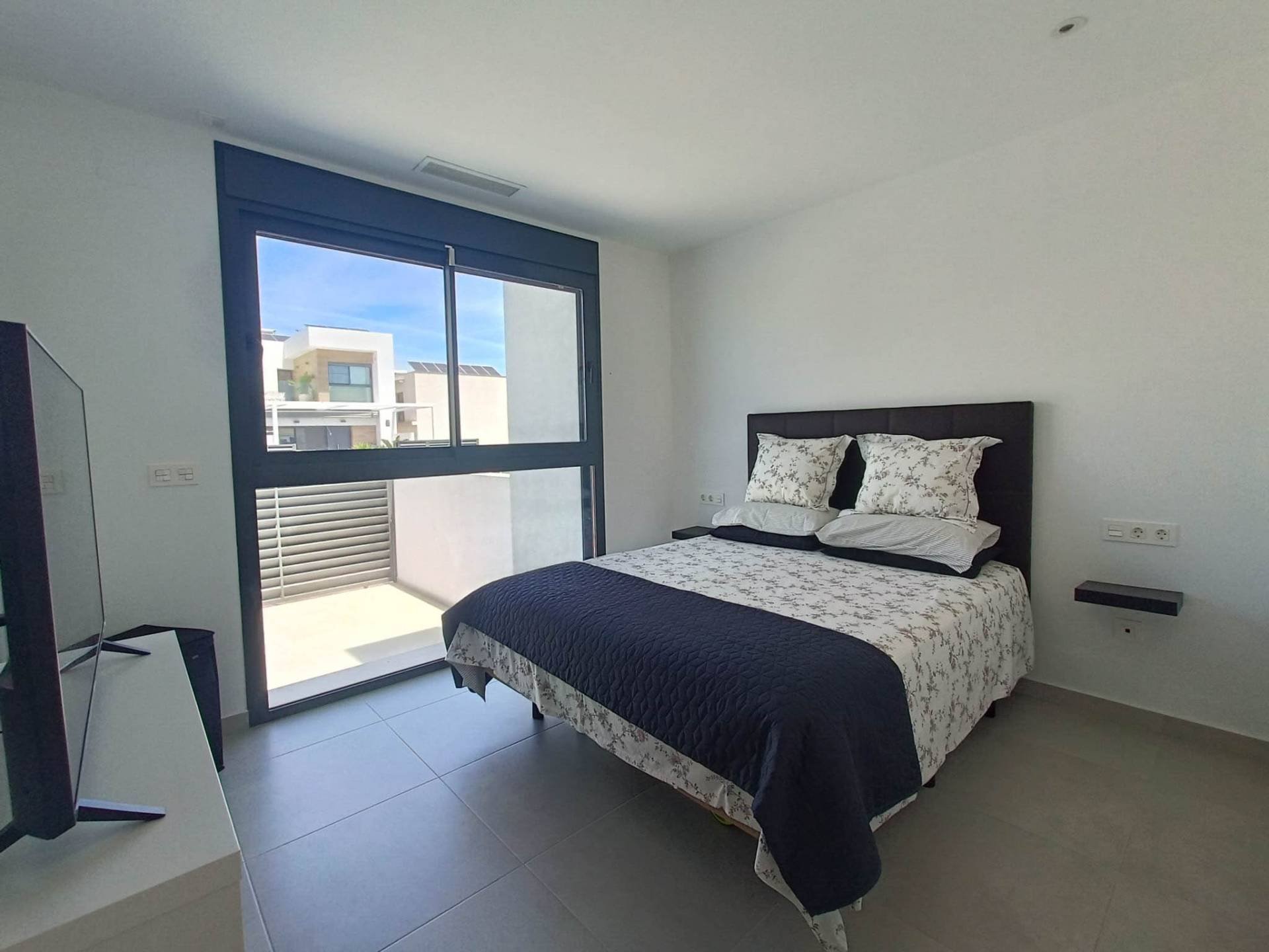 Villa en Rojales, Alicante, España 5 dormitorios, 214 m2 No. 193136