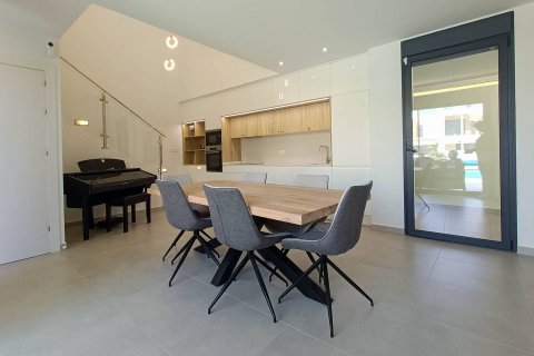 Villa zum Verkauf in Rojales, Alicante, Spanien 5 Schlafzimmer, 214 m2 Nr. 193136 - Foto 4