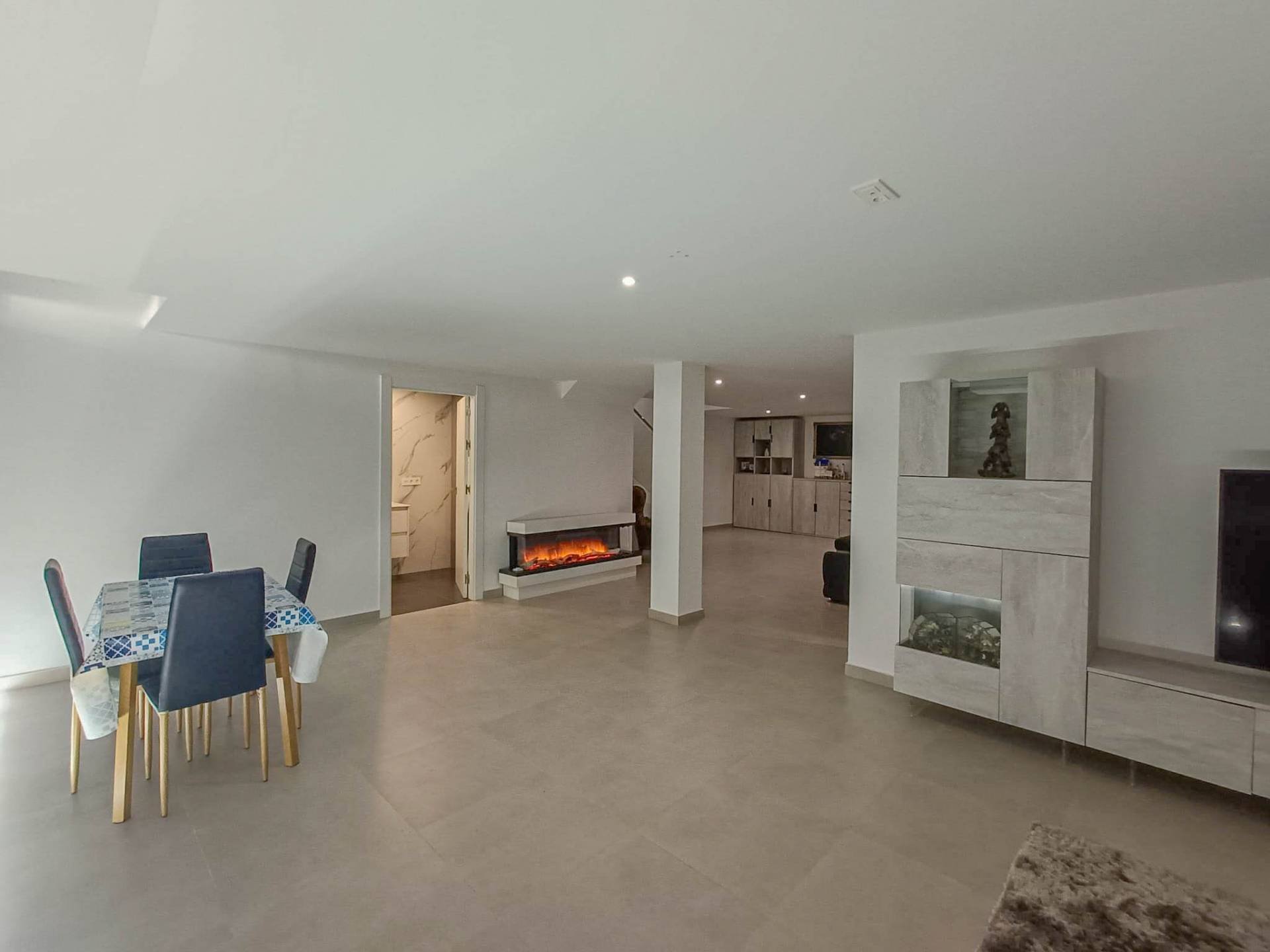 Villa en Rojales, Alicante, España 5 dormitorios, 214 m2 No. 193136