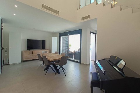 Villa zum Verkauf in Rojales, Alicante, Spanien 5 Schlafzimmer, 214 m2 Nr. 193136 - Foto 3