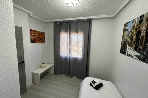 Apartment à vendre à Torrevieja, Alicante, Espagne, 3 chambres, 75 m2 No. 193130 - photo 8