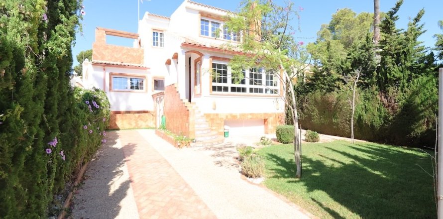 Villa Alicante, Espagne 4 chambres, 189 m2 No. 137856