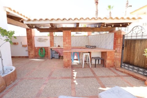 Villa à vendre Alicante, Espagne, 4 chambres, 189 m2 No. 137856 - photo 2