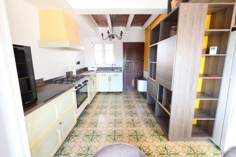 Villa à vendre Alicante, Espagne, 4 chambres, 189 m2 No. 137856 - photo 7