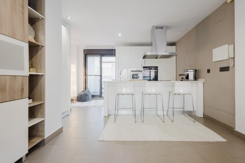 Huoneisto myytävänä Alicante, Espanja, 2 makuuhuonetta, 125 m2 No. 137851 - kuva 9