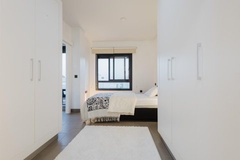 Huoneisto myytävänä Alicante, Espanja, 2 makuuhuonetta, 125 m2 No. 137851 - kuva 23