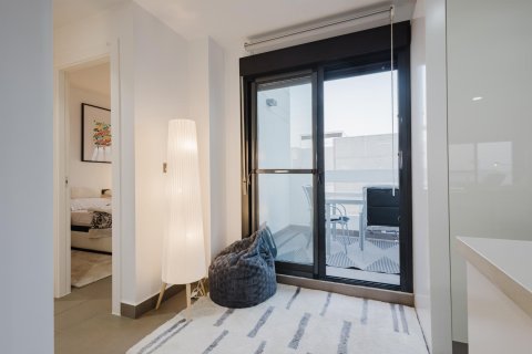 Huoneisto myytävänä Alicante, Espanja, 2 makuuhuonetta, 125 m2 No. 137851 - kuva 12