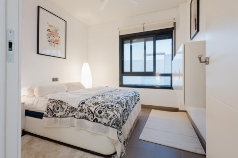 Huoneisto myytävänä Alicante, Espanja, 2 makuuhuonetta, 125 m2 No. 137851 - kuva 15