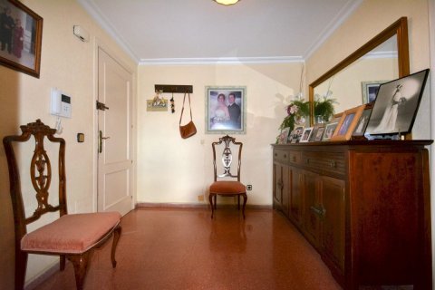 Apartment for sale Guardamar del Segura, Alicante, Spain 4 bedrooms, 124 sq.m. No. 137852 - photo 22