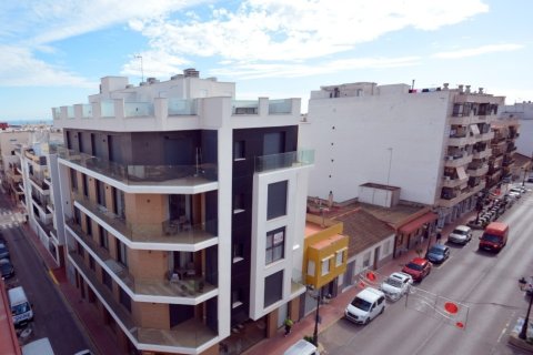 Apartment for sale Guardamar del Segura, Alicante, Spain 4 bedrooms, 124 sq.m. No. 137852 - photo 24