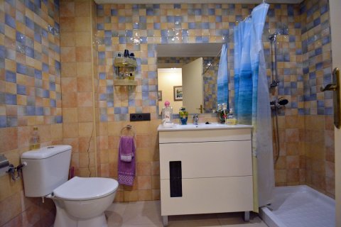Apartment for sale Guardamar del Segura, Alicante, Spain 4 bedrooms, 124 sq.m. No. 137852 - photo 13